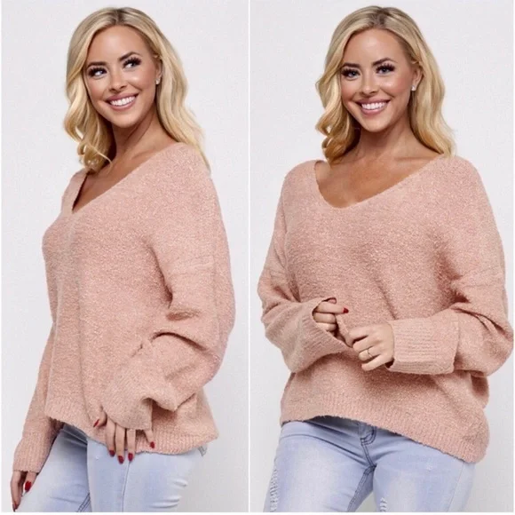 LAST ONE: Blushing rose boucle knit pullover women’s soft cozy warm sweater top - Picture 1 of 2
